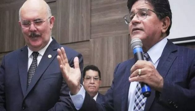 Em conversa gravada, ministro da Educa&ccedil;&atilde;o admite priorizar prefeitos  encaminhados por pastor - Pol&iacute;tica - Estad&atilde;o