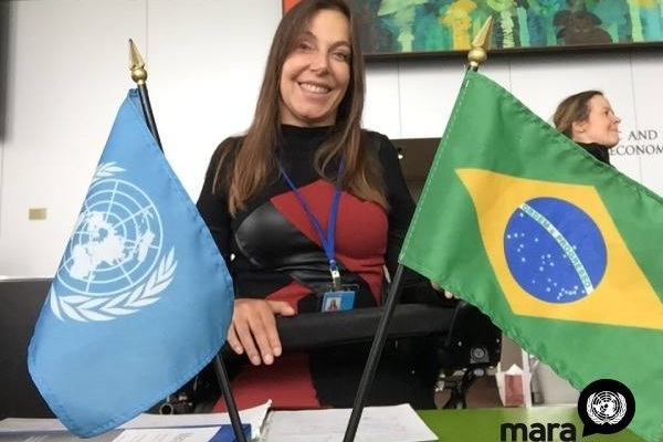 Elei&ccedil;&atilde;o de mulheres pode influenciar participa&ccedil;&atilde;o pol&iacute;tica de adolescentes,  diz estudo - 12/06/2021 - Poder - Folha