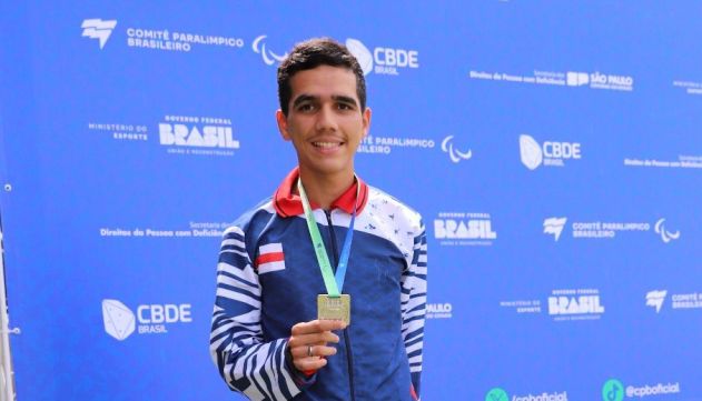 Campeão de xadrez, aluno da rede estadual representa o as no  Sul-Americano Escolar, no Chile